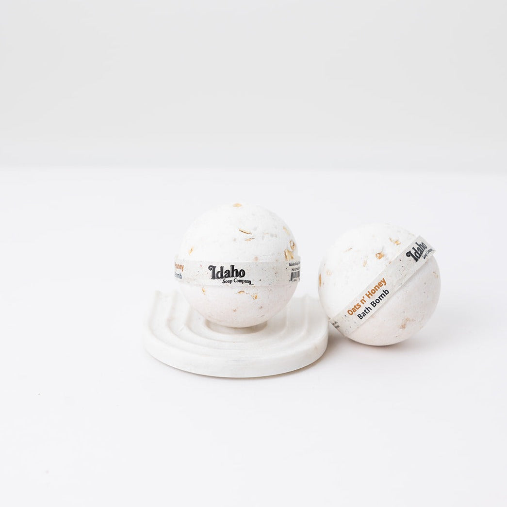 Oats N' Honey Bath Bomb - Idaho Soap Company